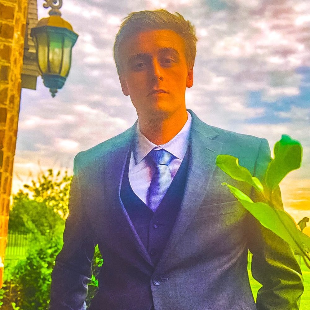 Meet your Posher, Ryan